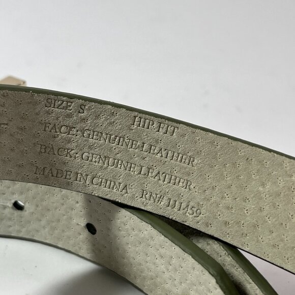 White House Black Market Sage Green Hip Fit Belt RN111459 Women’s Size S - Picture 3 of 3